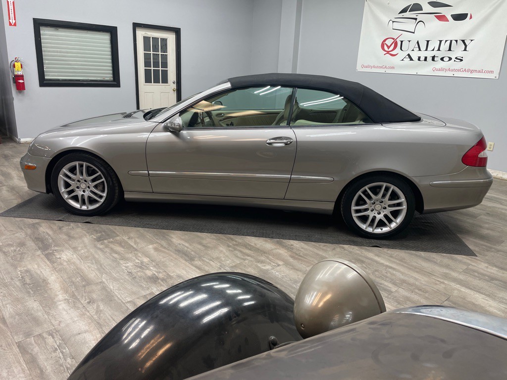 2008 Mercedes-Benz CLK-Class Image 15