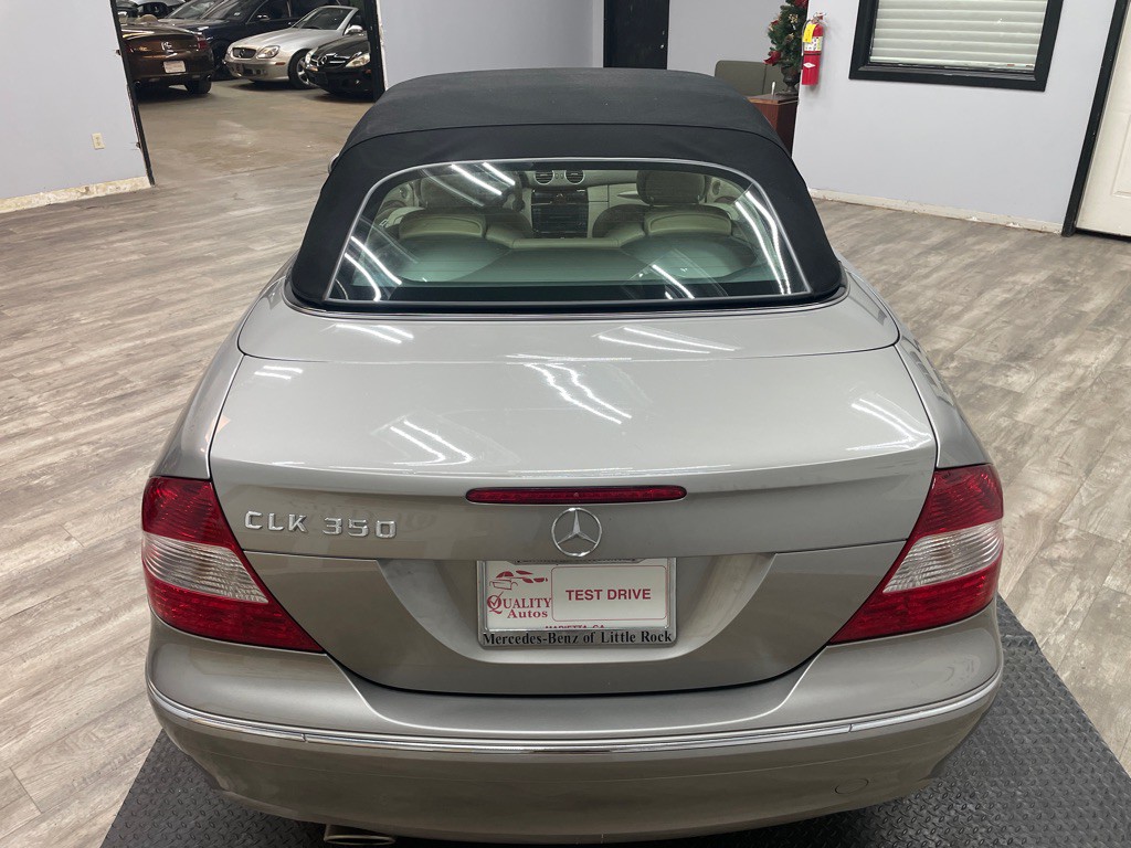 2008 Mercedes-Benz CLK-Class Image 17