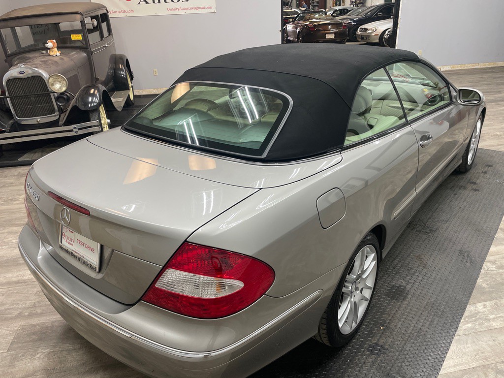 2008 Mercedes-Benz CLK-Class Image 18