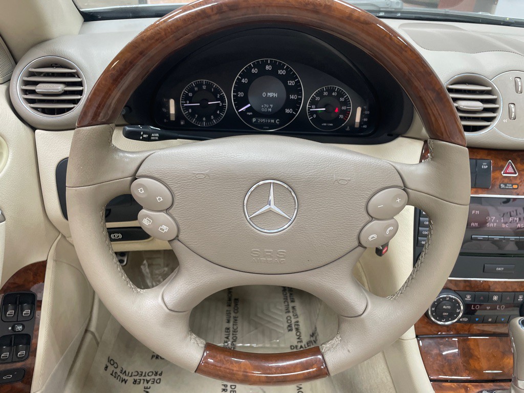 2008 Mercedes-Benz CLK-Class Image 28