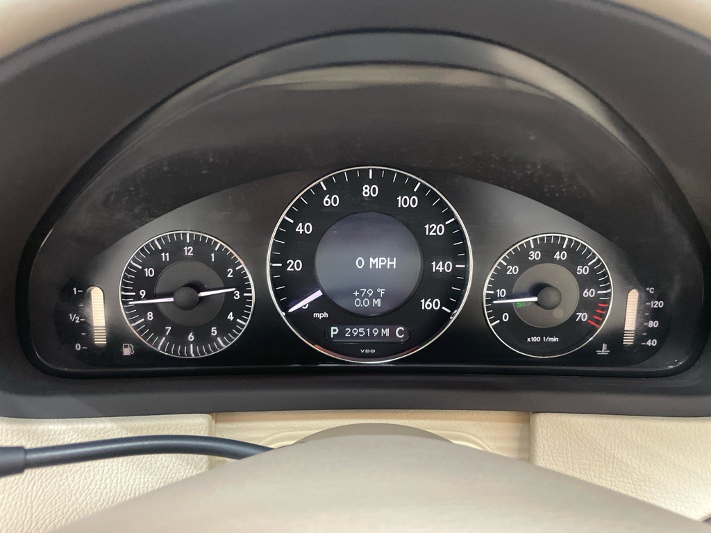 2008 Mercedes-Benz CLK-Class Image 29