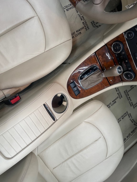 2008 Mercedes-Benz CLK-Class Image 34
