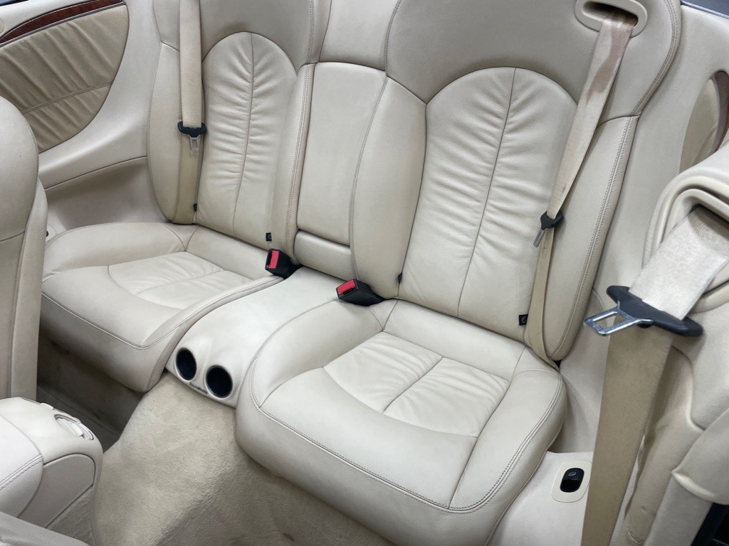 2008 Mercedes-Benz CLK-Class Image 35