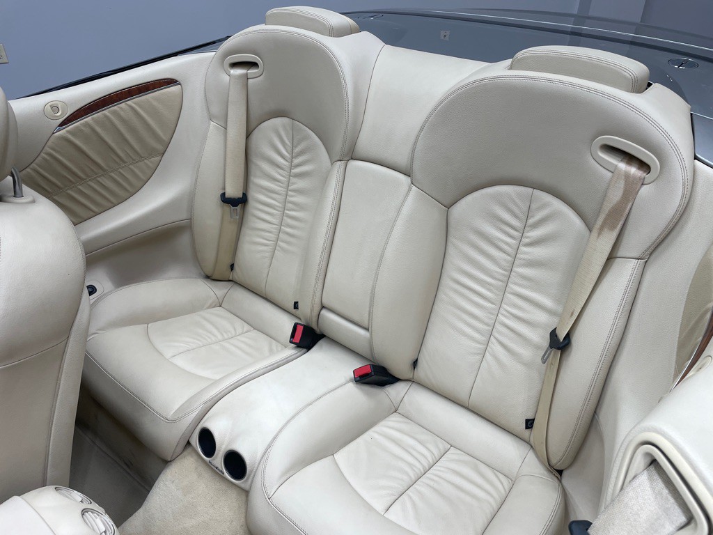 2008 Mercedes-Benz CLK-Class Image 36