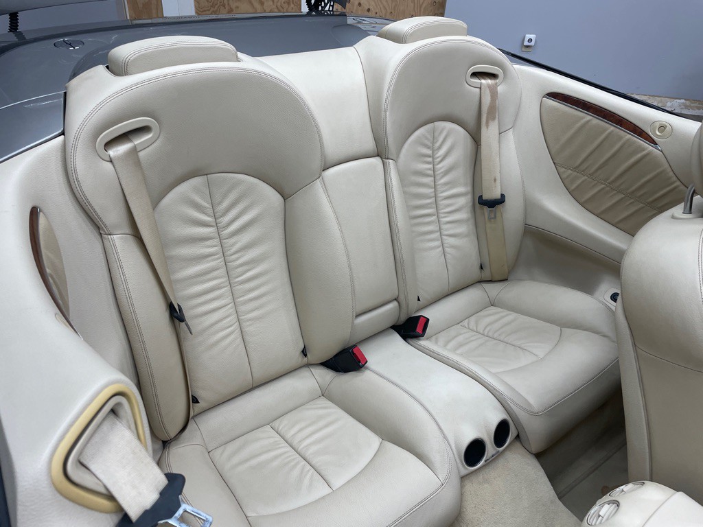 2008 Mercedes-Benz CLK-Class Image 46