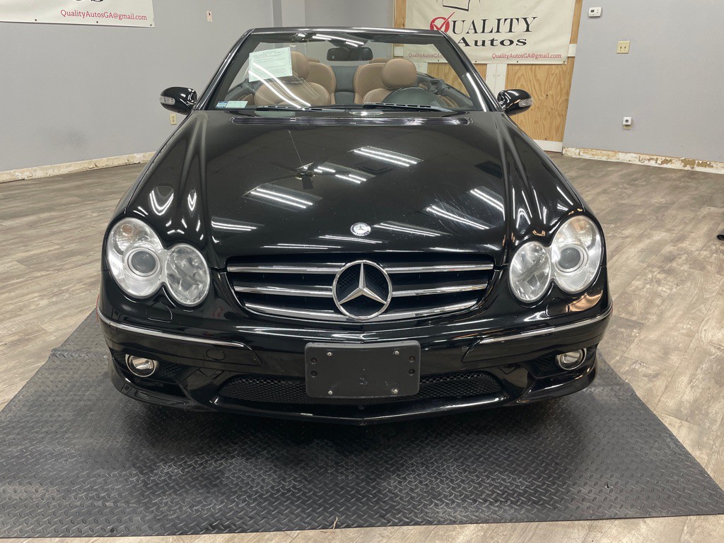2009 Mercedes-Benz CLK-Class Image 2