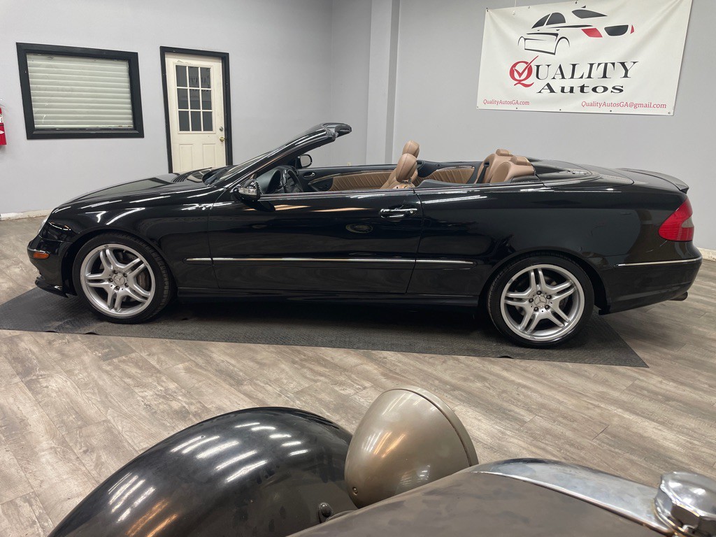 2009 Mercedes-Benz CLK-Class Image 7