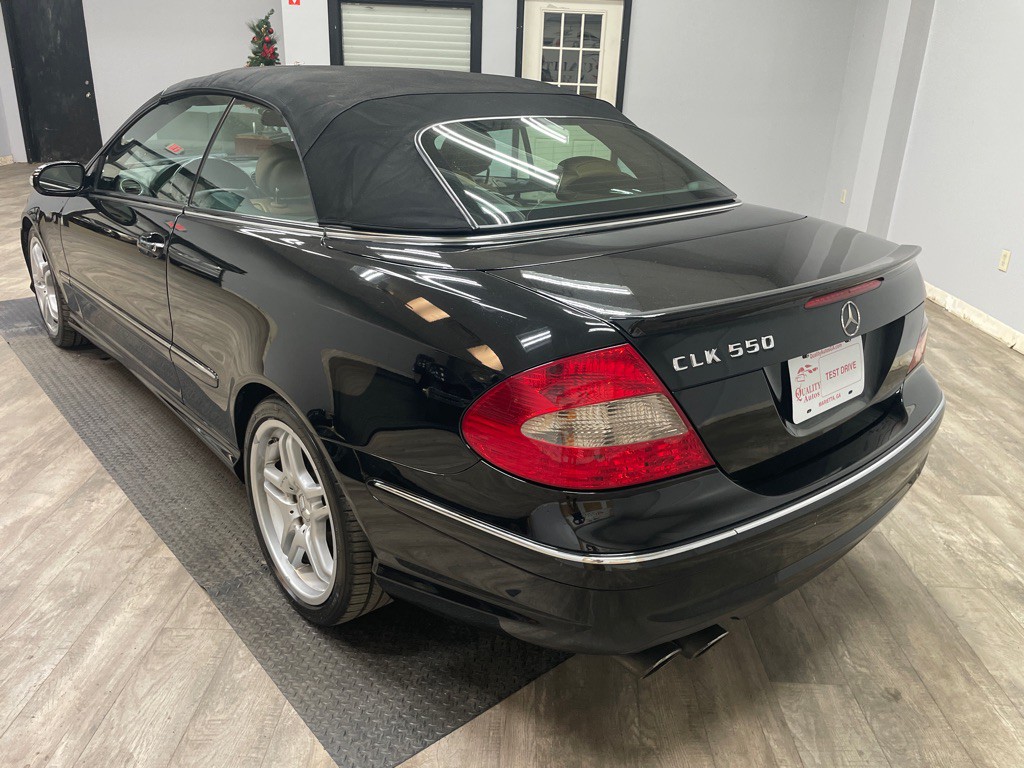 2009 Mercedes-Benz CLK-Class Image 17