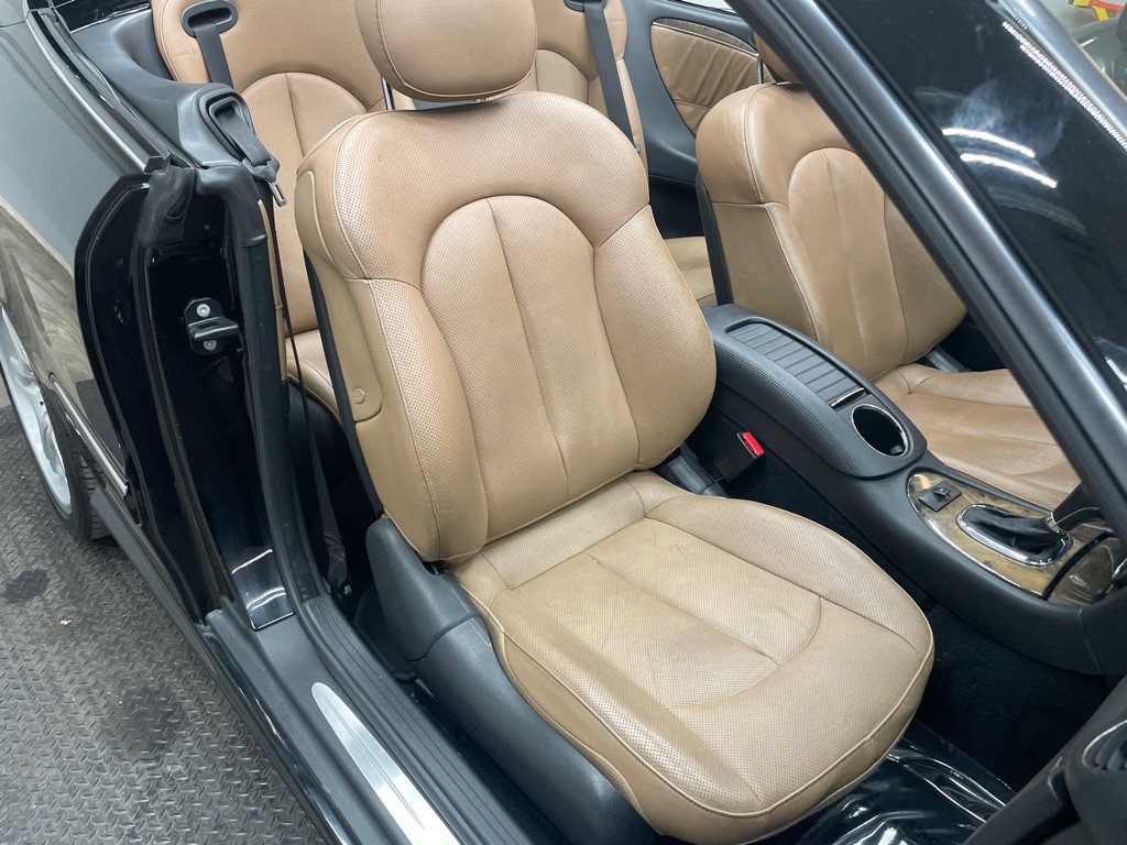 2009 Mercedes-Benz CLK-Class Image 39