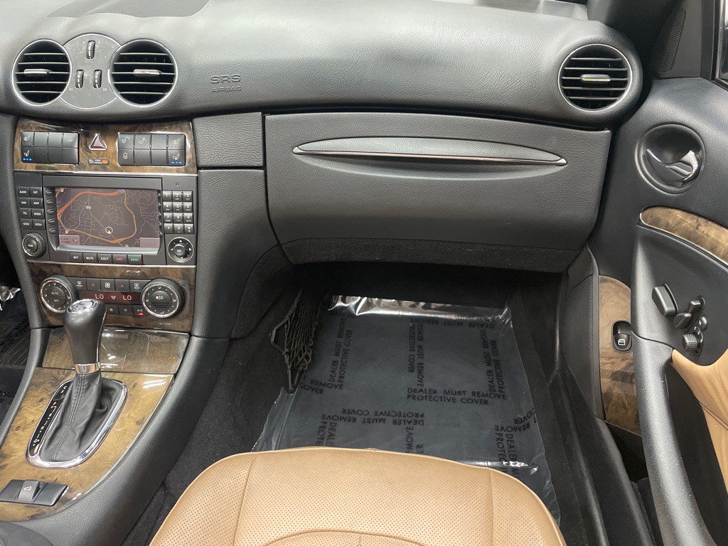 2009 Mercedes-Benz CLK-Class Image 40