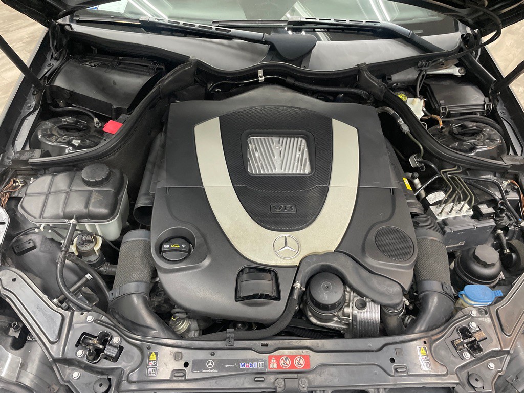 2009 Mercedes-Benz CLK-Class Image 48