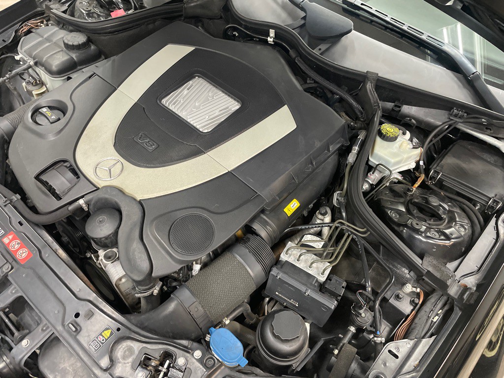 2009 Mercedes-Benz CLK-Class Image 50