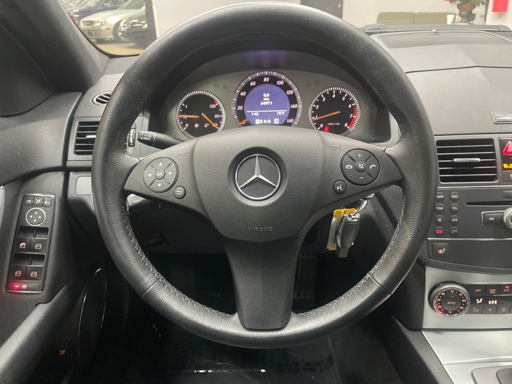 2008 Mercedes-Benz C-Class Image 17