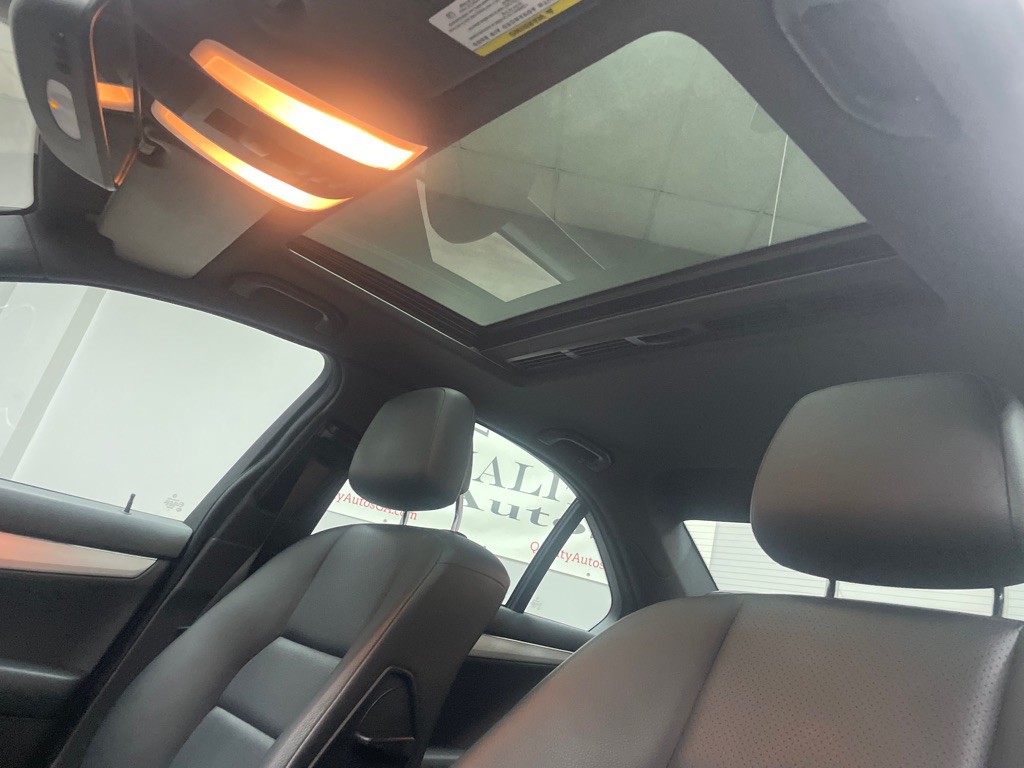 2008 Mercedes-Benz C-Class Image 23