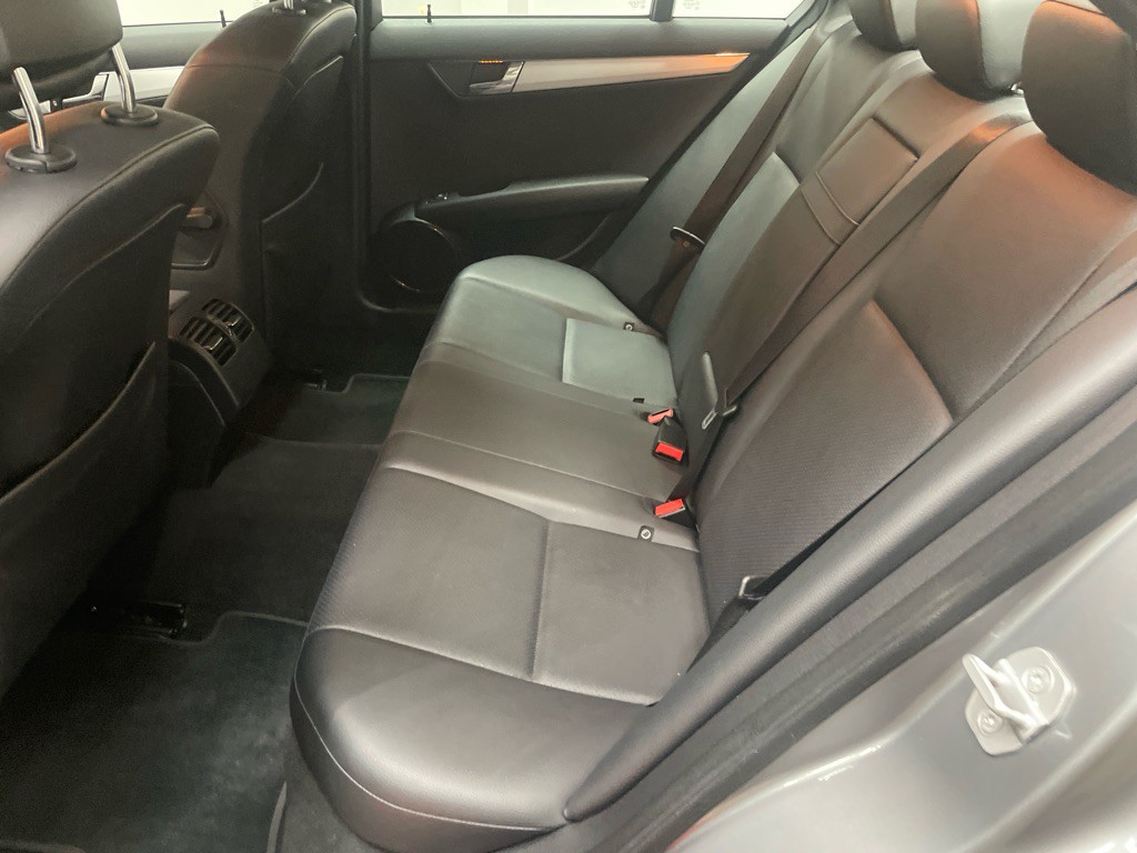 2008 Mercedes-Benz C-Class Image 27