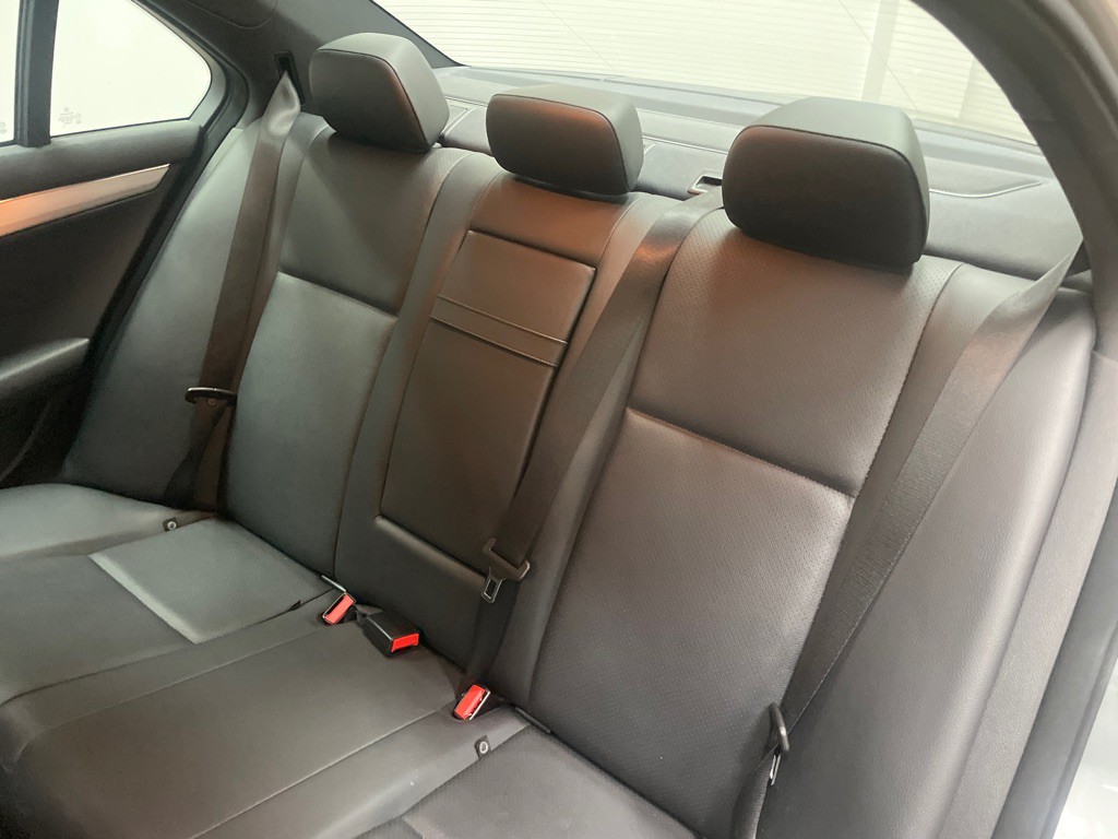 2008 Mercedes-Benz C-Class Image 28