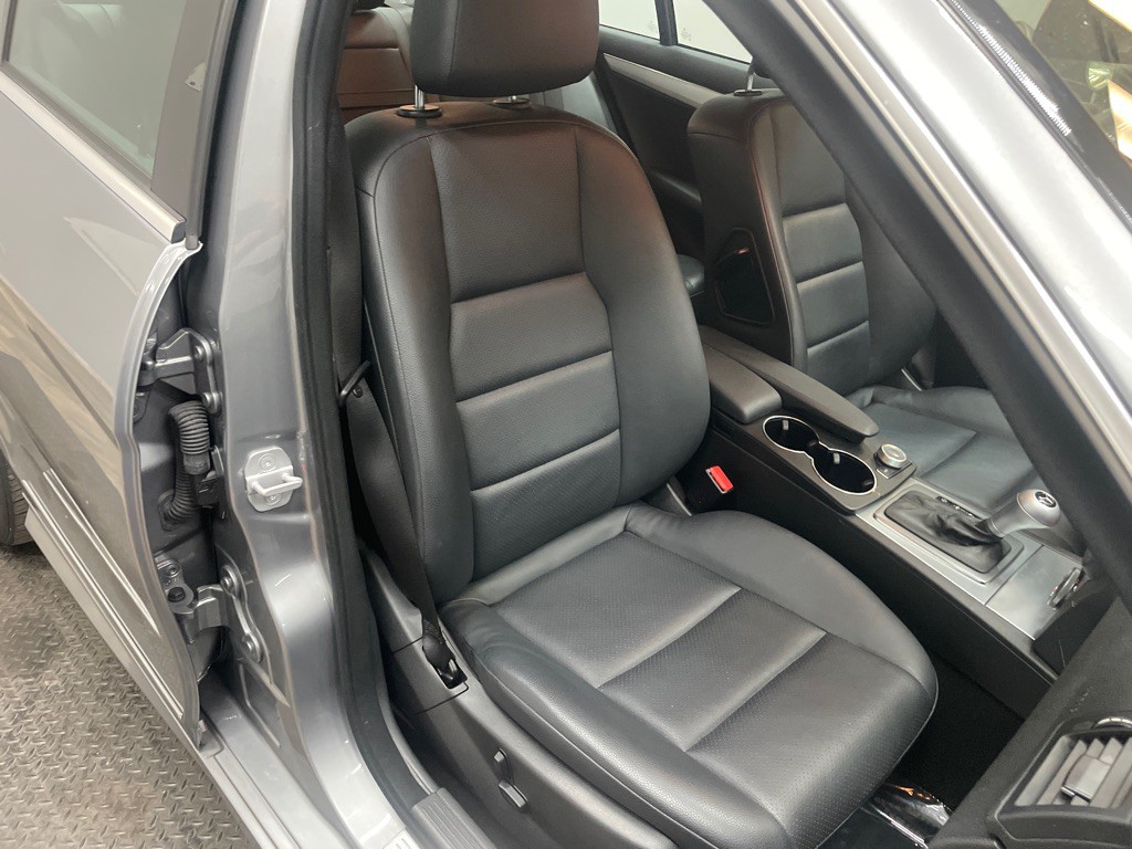 2008 Mercedes-Benz C-Class Image 37