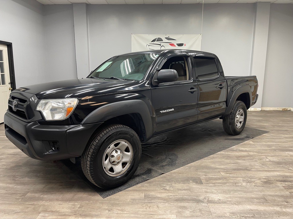 2014 Toyota Tacoma Image 1
