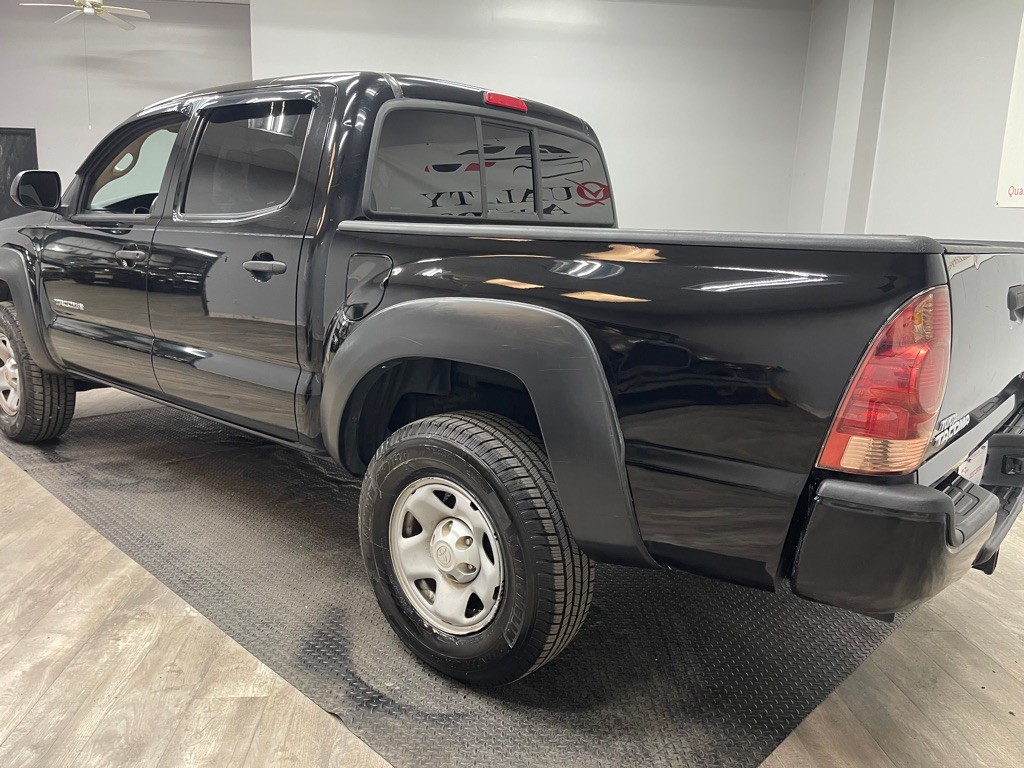 2014 Toyota Tacoma Image 11