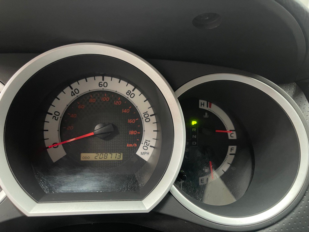 2014 Toyota Tacoma Image 23