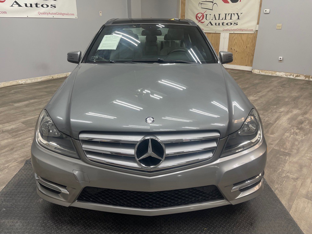 2012 Mercedes-Benz C-Class Image 4
