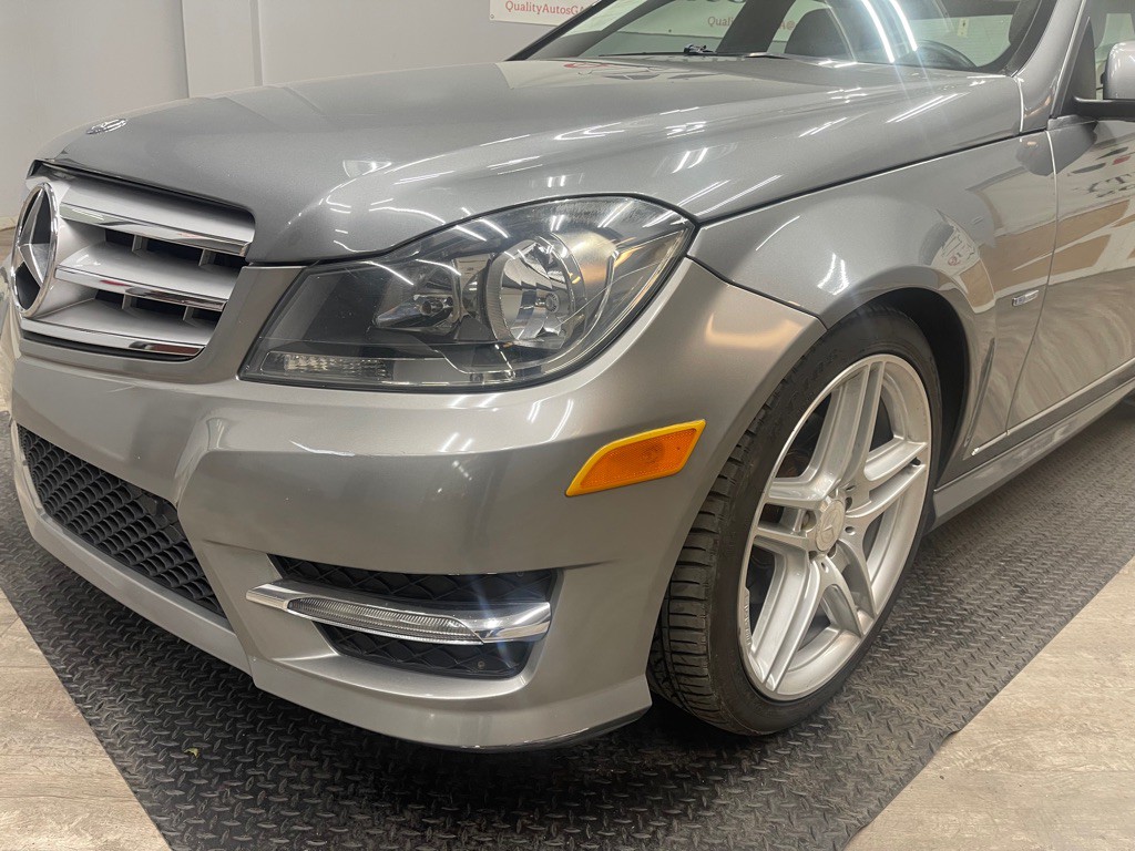 2012 Mercedes-Benz C-Class Image 7