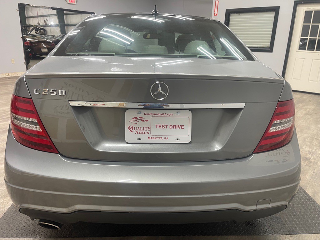 2012 Mercedes-Benz C-Class Image 11