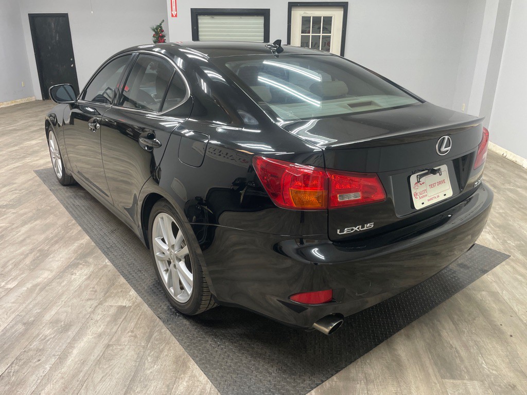 2007 Lexus IS Image 5