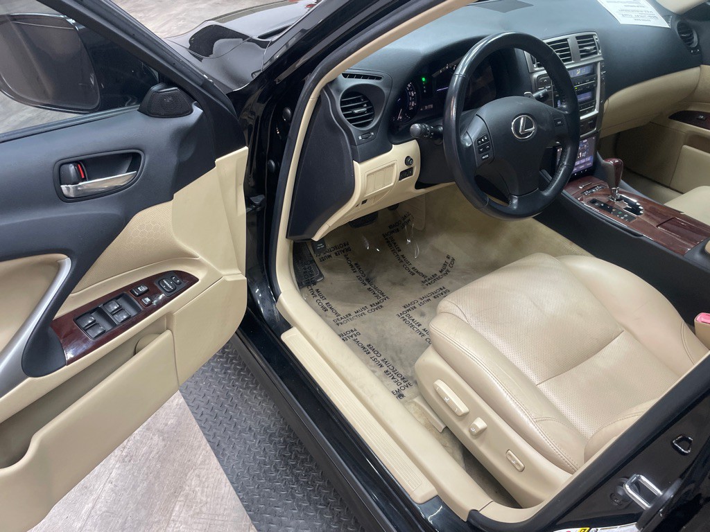 2007 Lexus IS Image 15