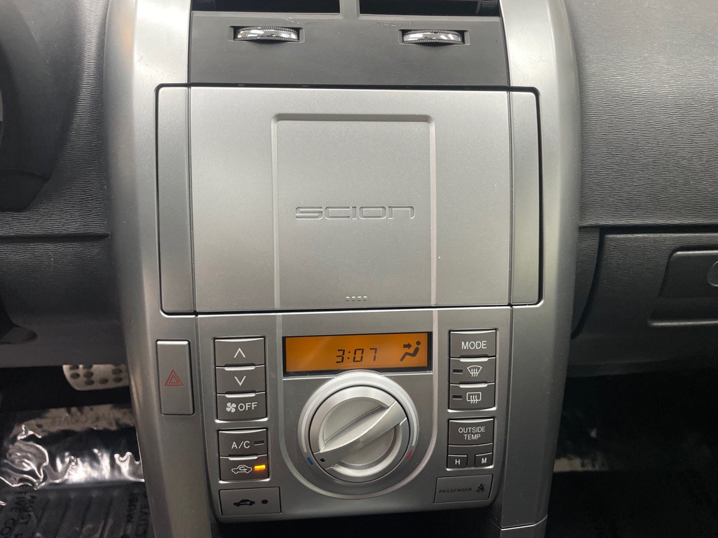 2006 Scion tC Image 16