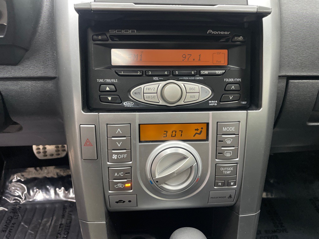 2006 Scion tC Image 17