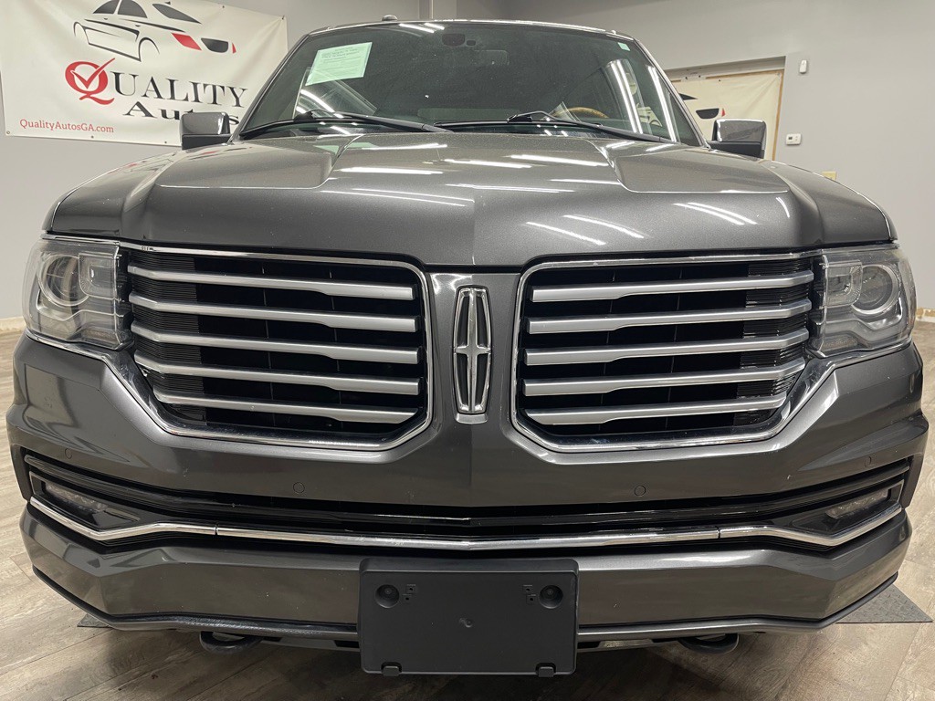 2016 Lincoln Navigator Image 4