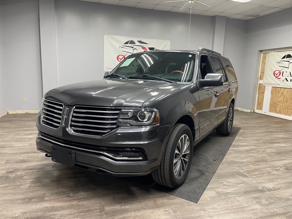 2016 Lincoln Navigator Image 8