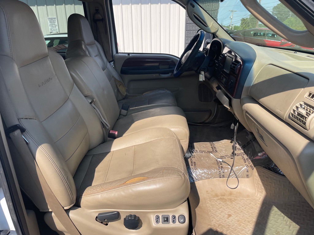 2003 Ford F-350 Image 11