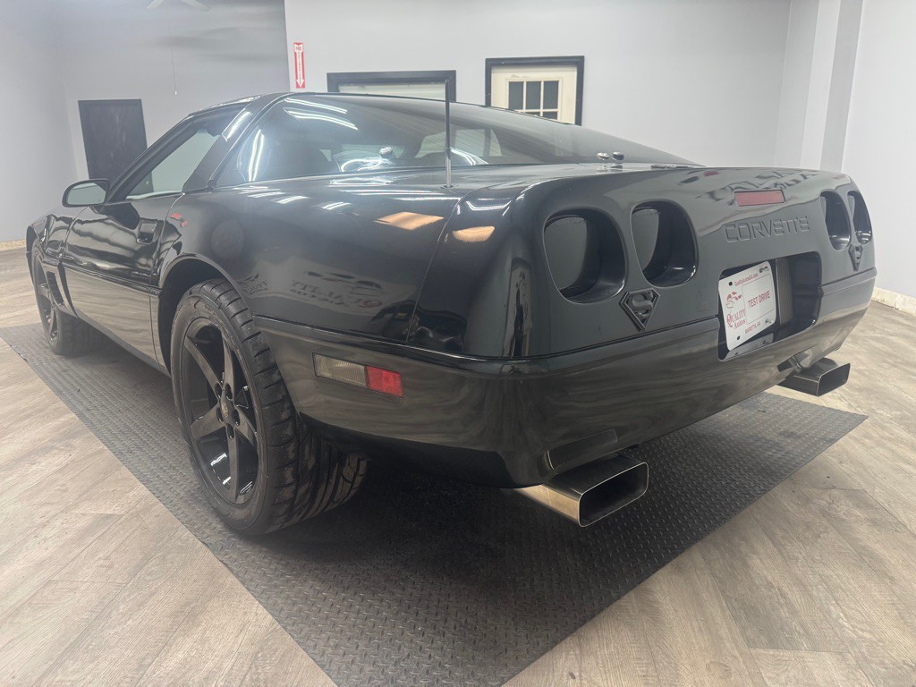 1995 Chevrolet Corvette Image 4