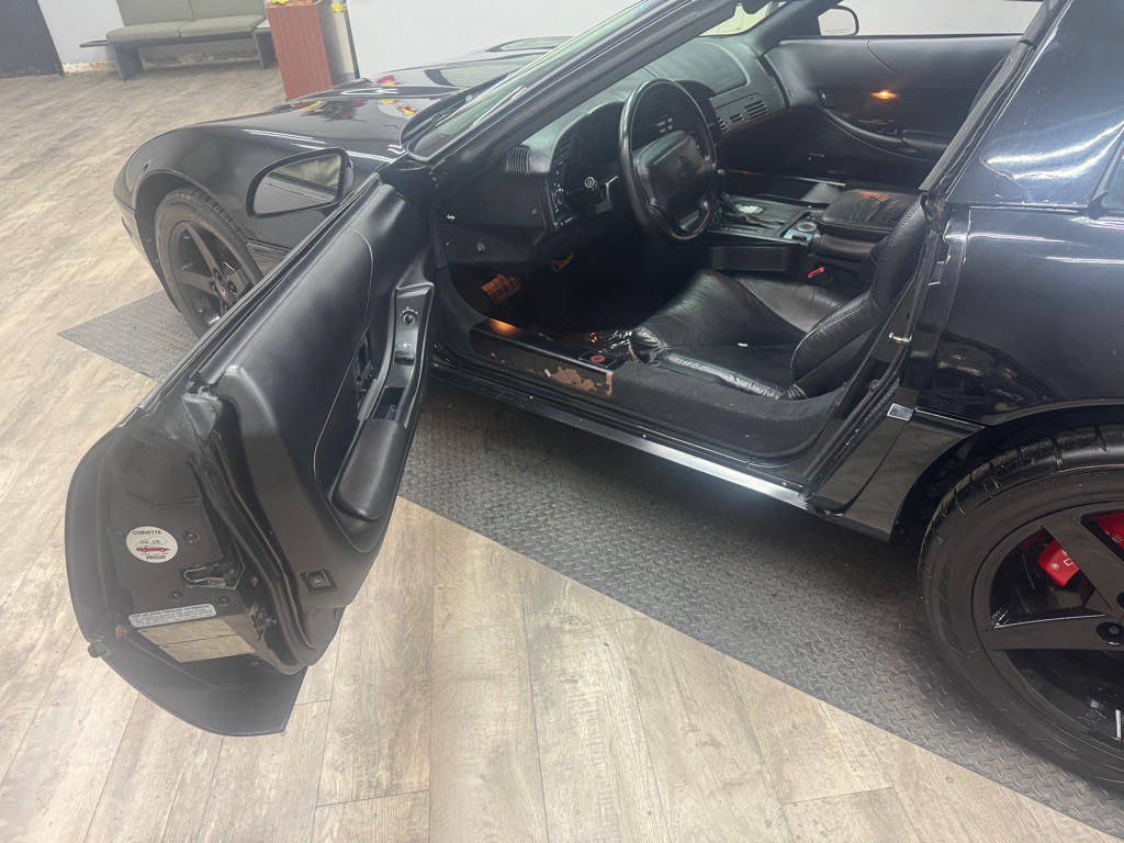 1995 Chevrolet Corvette Image 11