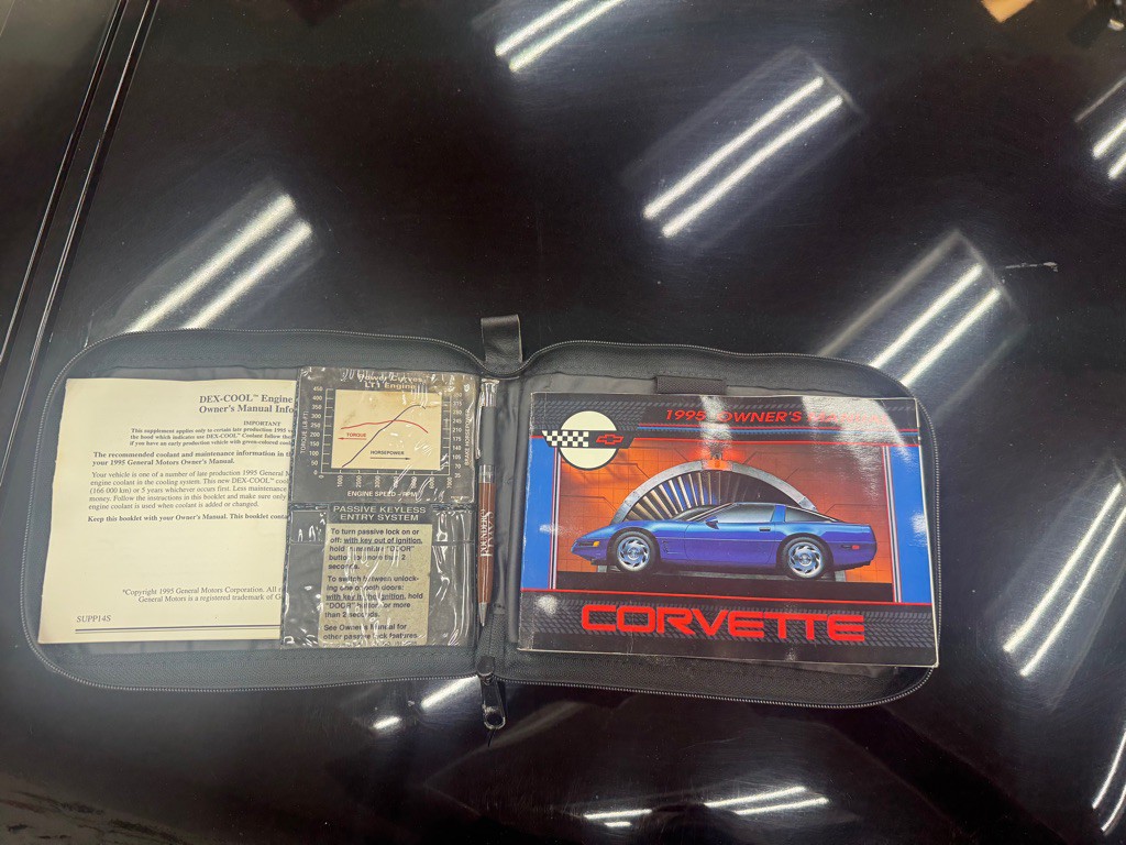 1995 Chevrolet Corvette Image 65