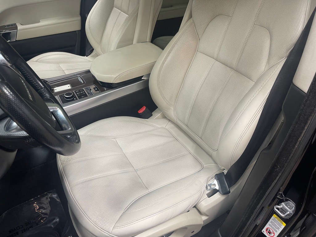 2015 Land Rover Range Rover Sport Image 17