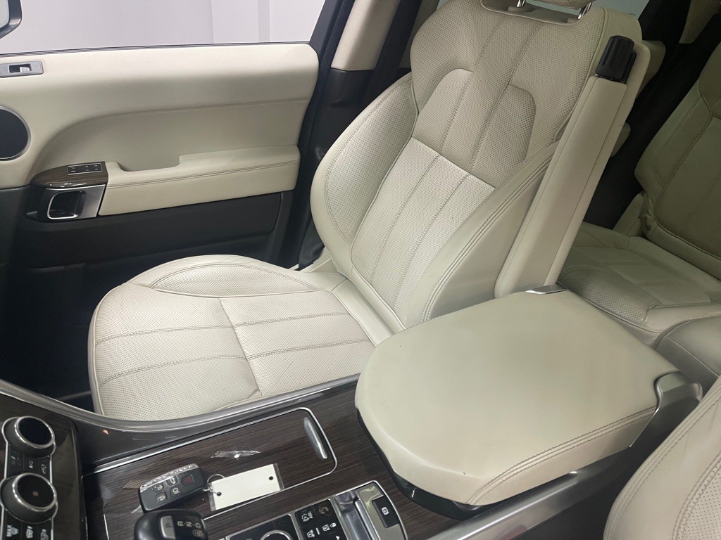 2015 Land Rover Range Rover Sport Image 19