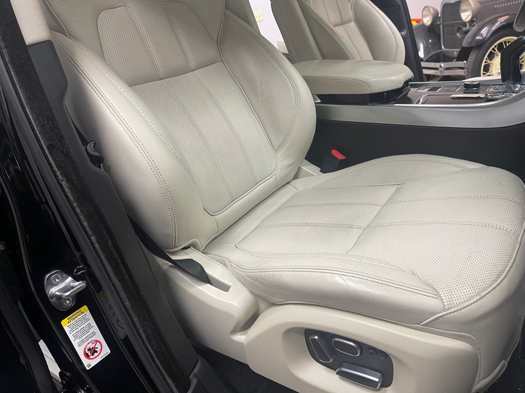 2015 Land Rover Range Rover Sport Image 27