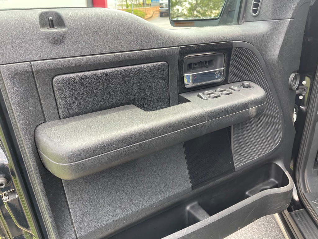 2007 Ford F-150 Image 30
