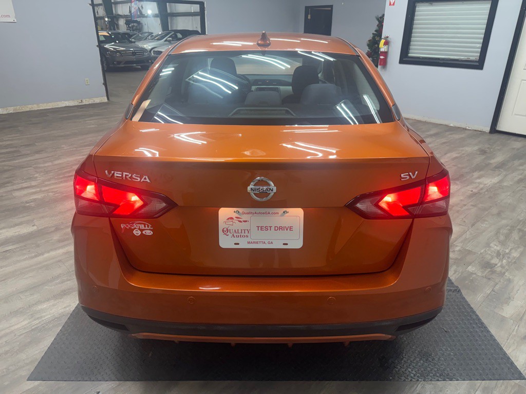 2020 Nissan Versa Image 10