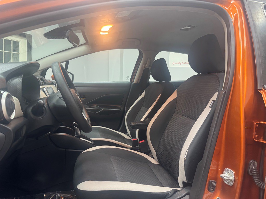 2020 Nissan Versa Image 14