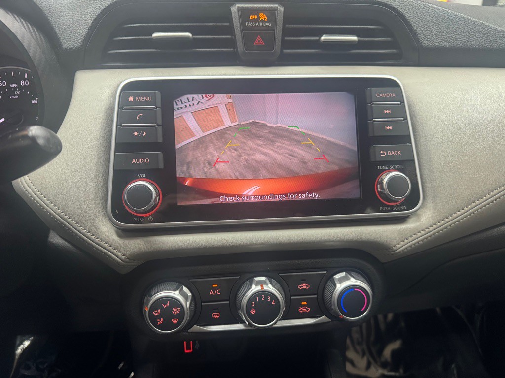 2020 Nissan Versa Image 22