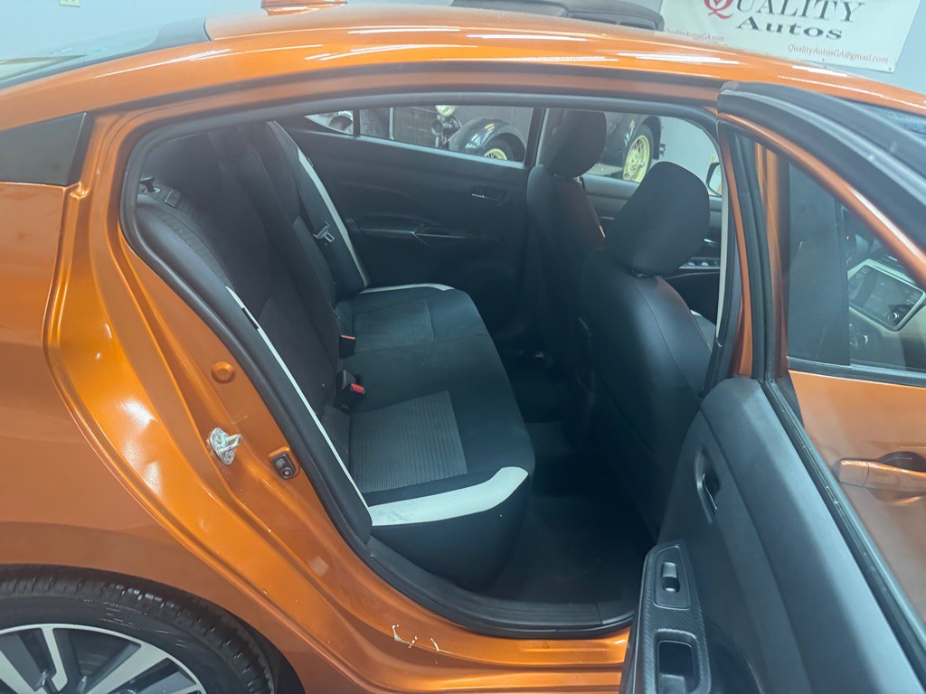 2020 Nissan Versa Image 35
