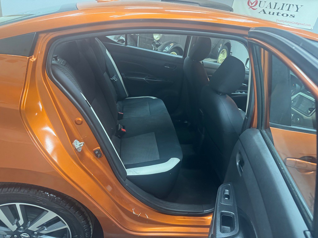 2020 Nissan Versa Image 36