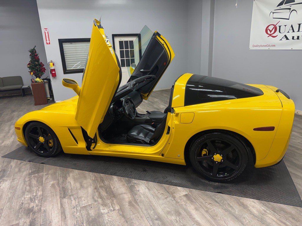 2007 Chevrolet Corvette Image 2
