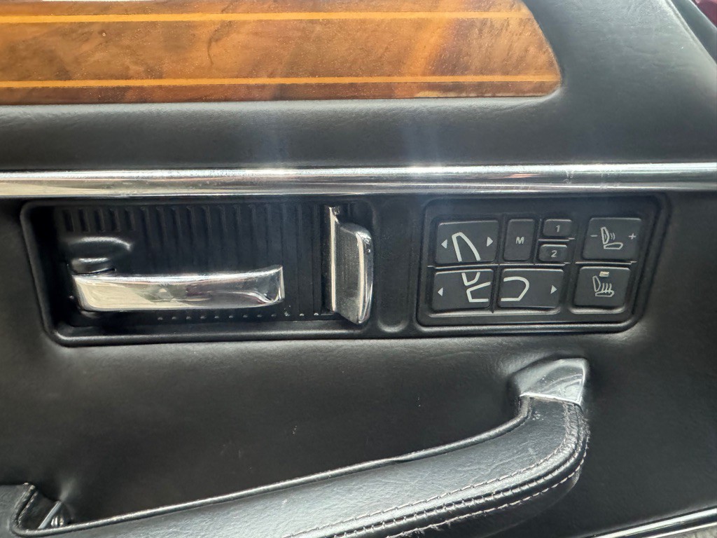 1992 Jaguar XJ Image 15