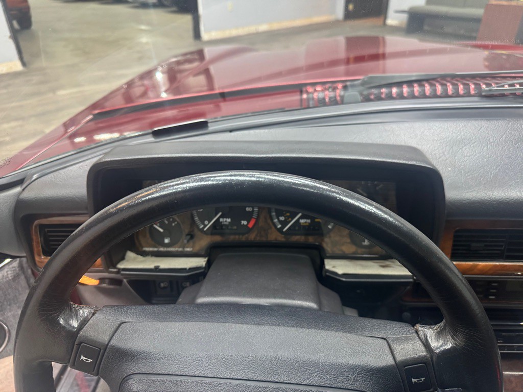 1992 Jaguar XJ Image 23