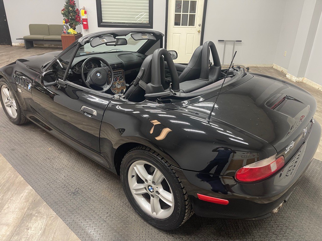 2002 BMW Z3 Image 17